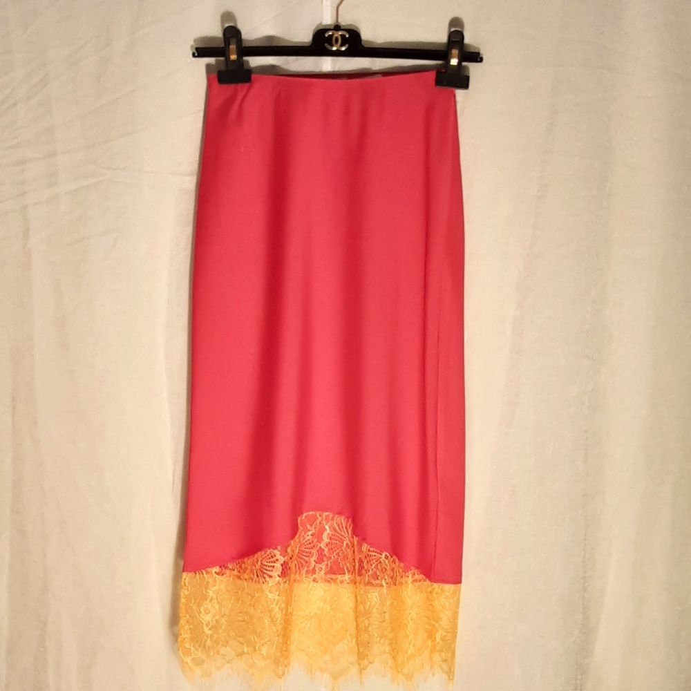 BETSY JOHNSON for URBAN OUTFITTERS Vintage PINK Yellow Lace